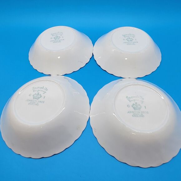 Johnson Brothers Snowhite Regency  Sauce Bows Set Of 4 - Picture 6 of 9